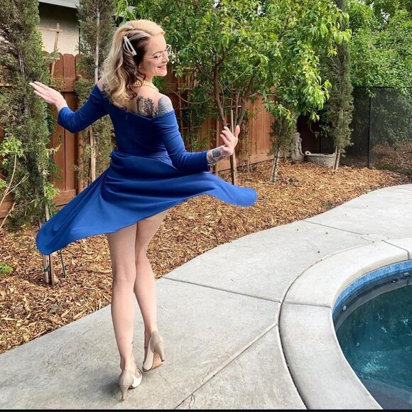 Starlet Swing Dress in Cornflower Blue- Vixen by Micheline Pitt XS - Picture 2 of 4